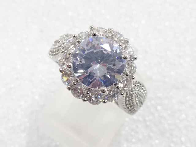JAPANESE KIMONO / ANTIQUE CRYSTAL RING (SIZE 13)